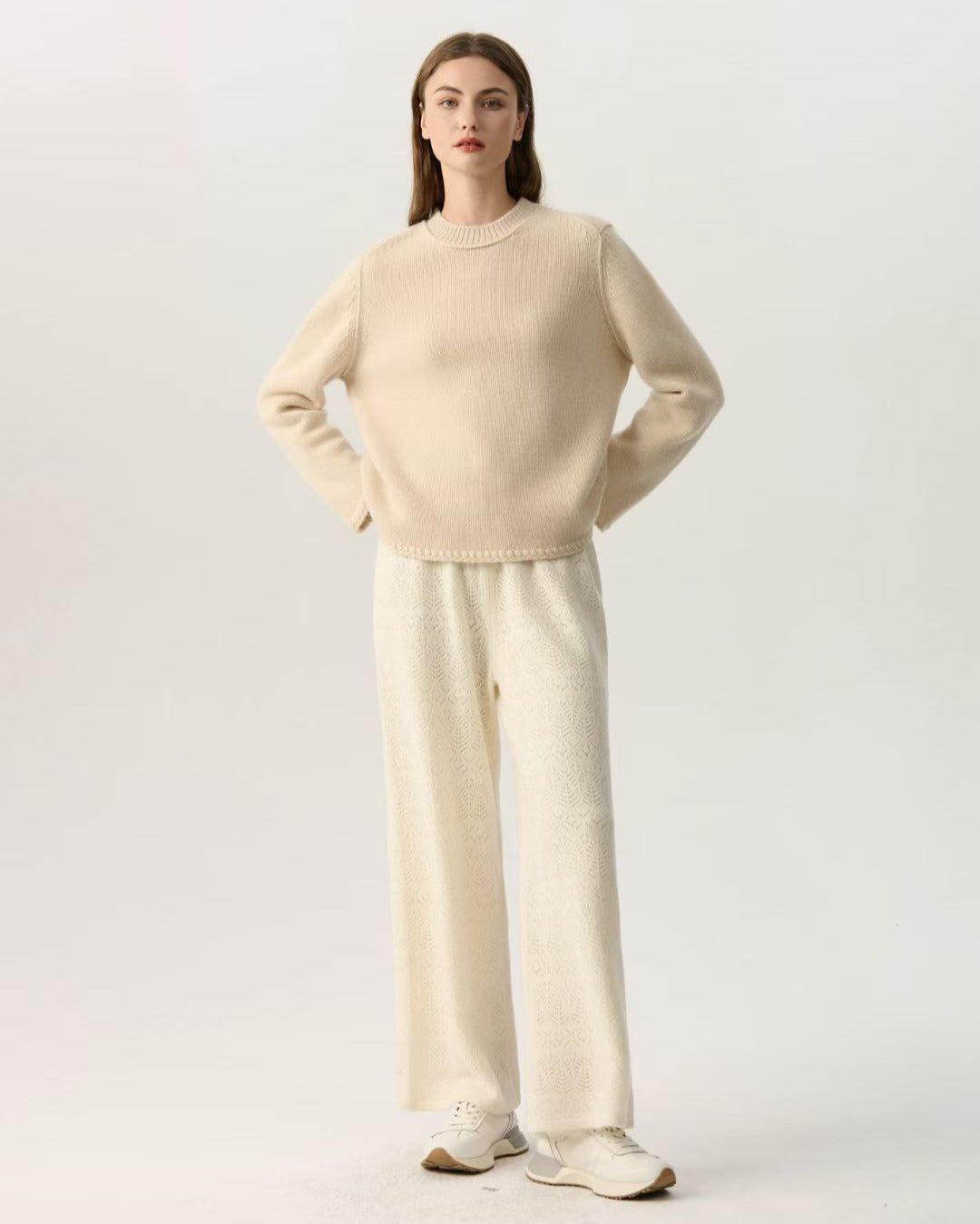 100% Pure Cashmere Crew Neck Sweater Women Minimalist Roll Hem Knit Pullover Soft Warm Neutral Beige Long Sleeve Jumper